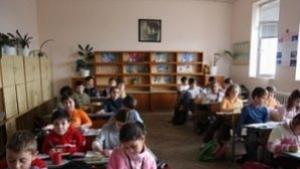 1446 четвъртокласници се явиха на тест по математика
