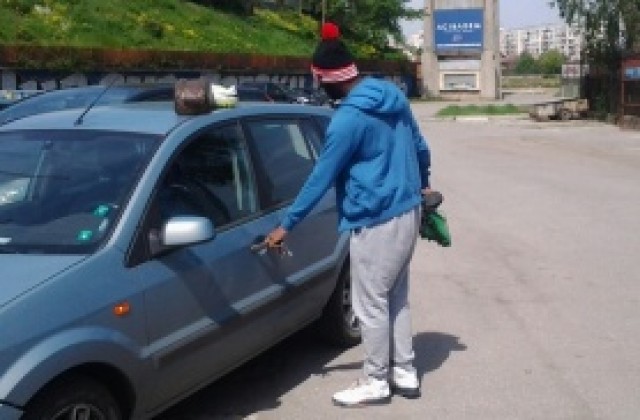 Топузаков отстранява Туре от Левски