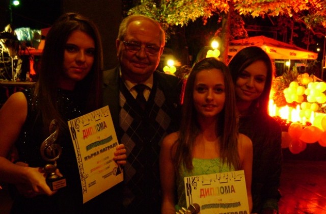 Таланти от студио “Икономов” с призови места от международен фестивал