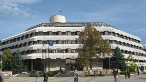 Възстановяват дейността на социалната трапезария в Дупница