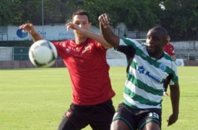 Брус Инканго идва на „Тича”, правят тандем с Бакари