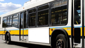 Автобуси без шофьор тръгват в Гърция догодина