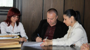 Оферти по две обществени поръчки