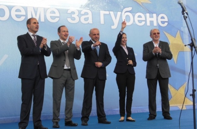 Цветан Цветанов и кандидати за евродепутати от ГЕРБ ще посетят област В. Търново