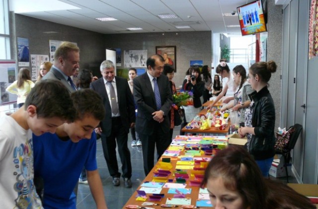 Японския посланик прие да изнесе лекция в Русе през есента