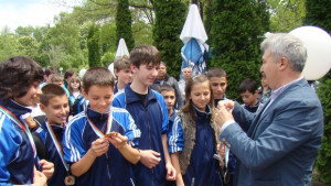 Младите огнеборци на Vто училище първи в районното състезание