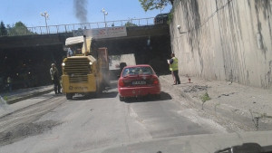 Започна изкърпването на глпът Е 79 през Враца