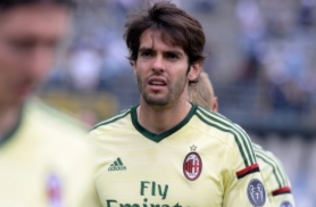 Кака обеща още година на Милан