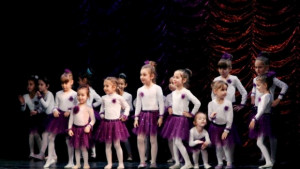 Операта кани на балетна вечер