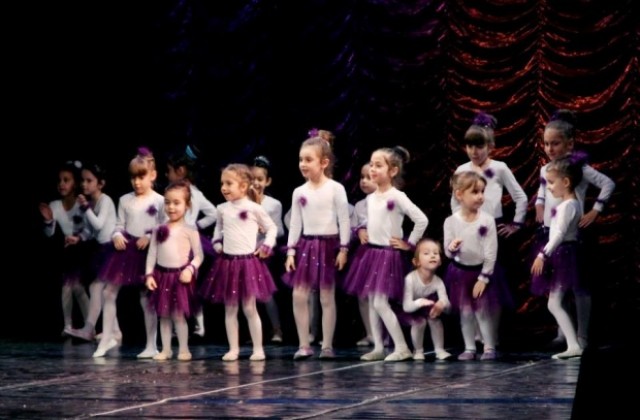 Операта кани на балетна вечер