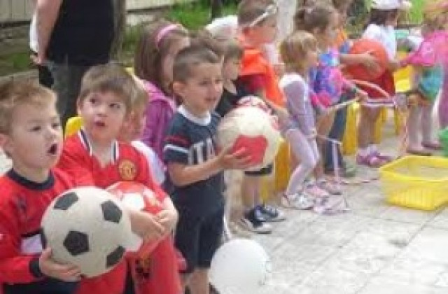 Близо 200 деца без място в детска градина