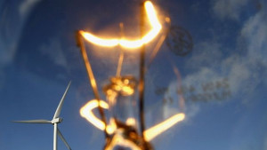 ЕВН иска от ДКЕВР спиране на процедурата за отнемане на