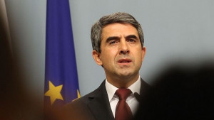 Допълнително финансиране на школите по програмиране и информатика предлага президентът