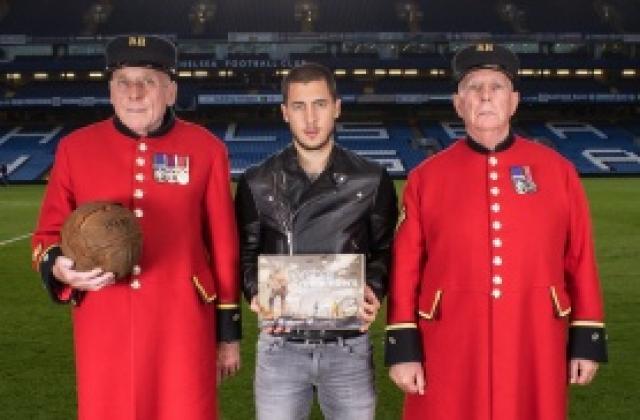 Жозе се сдобри с Азар, даде му наградата за №1 в Челси