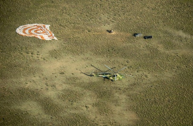 „Союз TMA- 11M” се приземи в Казахстан