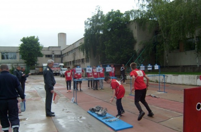 ПМГ е №1 на Млад огнеборец в областта