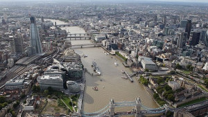 Помалко българи и румънци работят на Острова след падането на