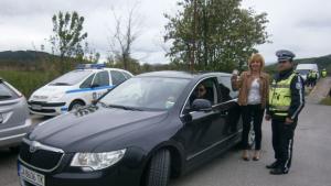 Антистрес топче за Мая Манолова зам председателят на НС попадна