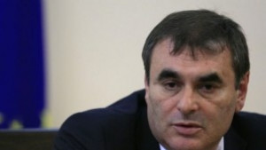 Премиер и министър се качват на моторен кораб