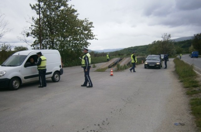 КАТ глоби 10 водачи при операцията Шофирай отговорно и толерантно