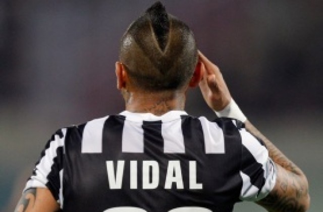 Юнайтед прати по сър Алекс 32 милиона за Видал