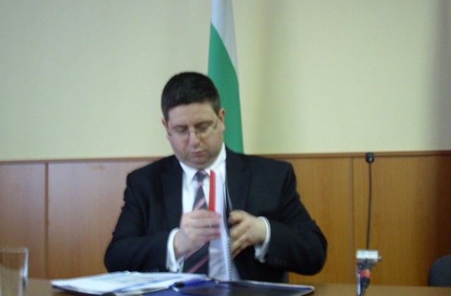 Министър Чобанов:Стоим зад идеята за увеличение на данъчните приходи на общините