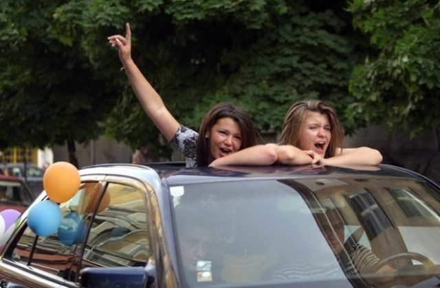 Препоръки за предотвратяване на пътнотранспортни произшествия с абитуриенти