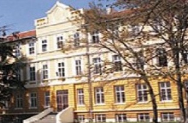 Учители и ученици от Музикалното се вдигат на протест