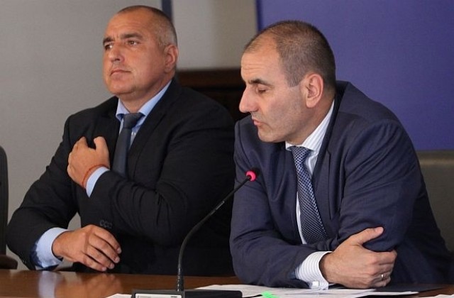 Борисов и Цветанов на посещение във Варна