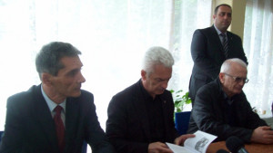 Волен Сидеров Няма основание за вдигане на цената на тока