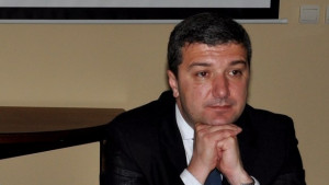 Икономиката ни бележи ръст в последните тримесечия