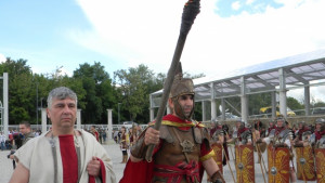 Римляни и варвари отново в битка край Свищов СНИМКИ