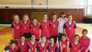 Сребърни медали за малките волейболистки на Велбъжд момичета до 12