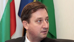 Нивото на безработицата пада