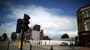 Умен светофар адаптира светлините си според текущото движение