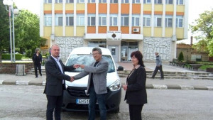 Пореден нов автомобил получи Патронажът в Червен бряг