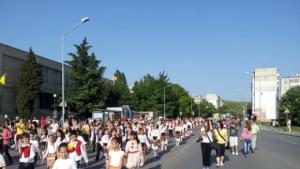 Шествие песни и танци за празника на Владиславово