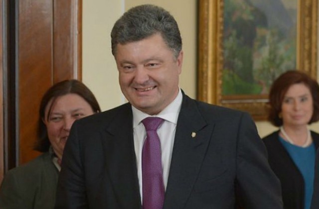 Петро Порошенко може да спечели президентските избори в Украйна още на първи тур