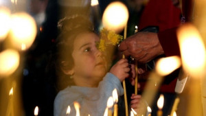 Почитаме равноапостолни Константин и Елена