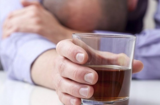 Хванаха софиянец да шофира пиян, дрегерът отчел 2.74 промила