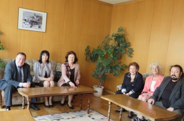 Кметът на Шумен прие журито на конкурса за камерно пеене „Панчо Владигеров