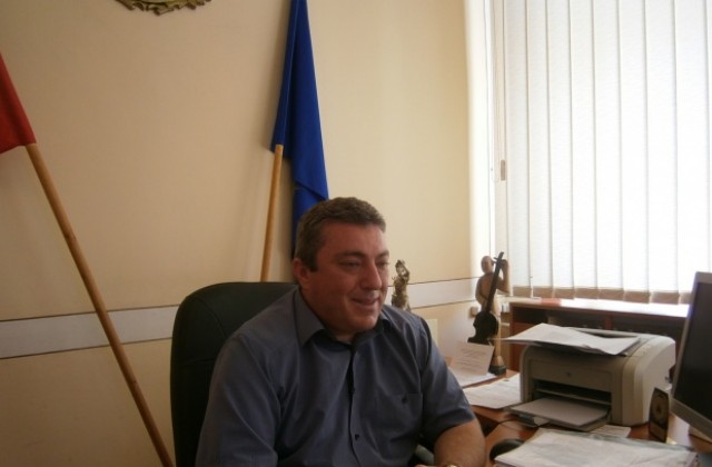 ОС- Кюстендил ще гласува средства за купуването на интензивен кувьоз