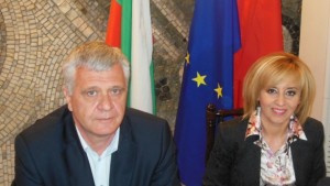 Манолова и Каракашки Правителството на Орешарски осигури милиони за Кюстендил