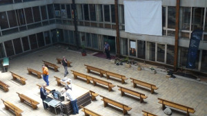 Усилена подготовка за изборния ден кипи в сградата на Областна