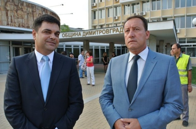 Избират военния министър Найденов и Стойчо Младенов за почетни граждани на Димитровград?