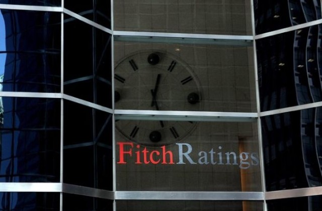 Fitch вдигна гръцкия рейтинг