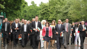 Носители на наградите Стара Загора и Млада Загора издигнаха националния