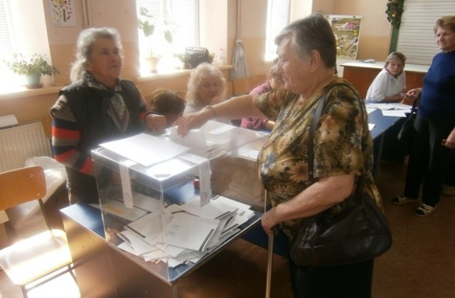 6.99% е избирателната активност към 10:00 часа