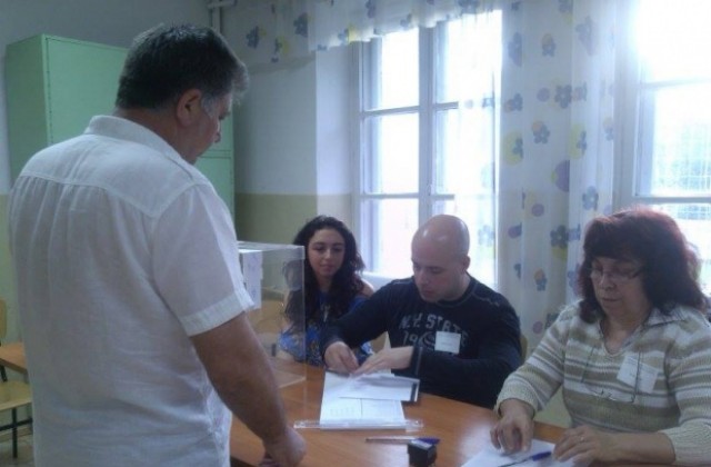 2,3% е избирателната активност в Старозагорско