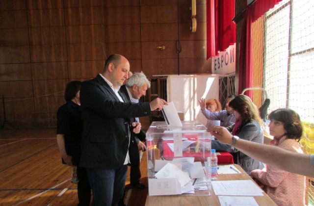 Иван Ибришимов:Гласувам за справедлива България в социална Европа